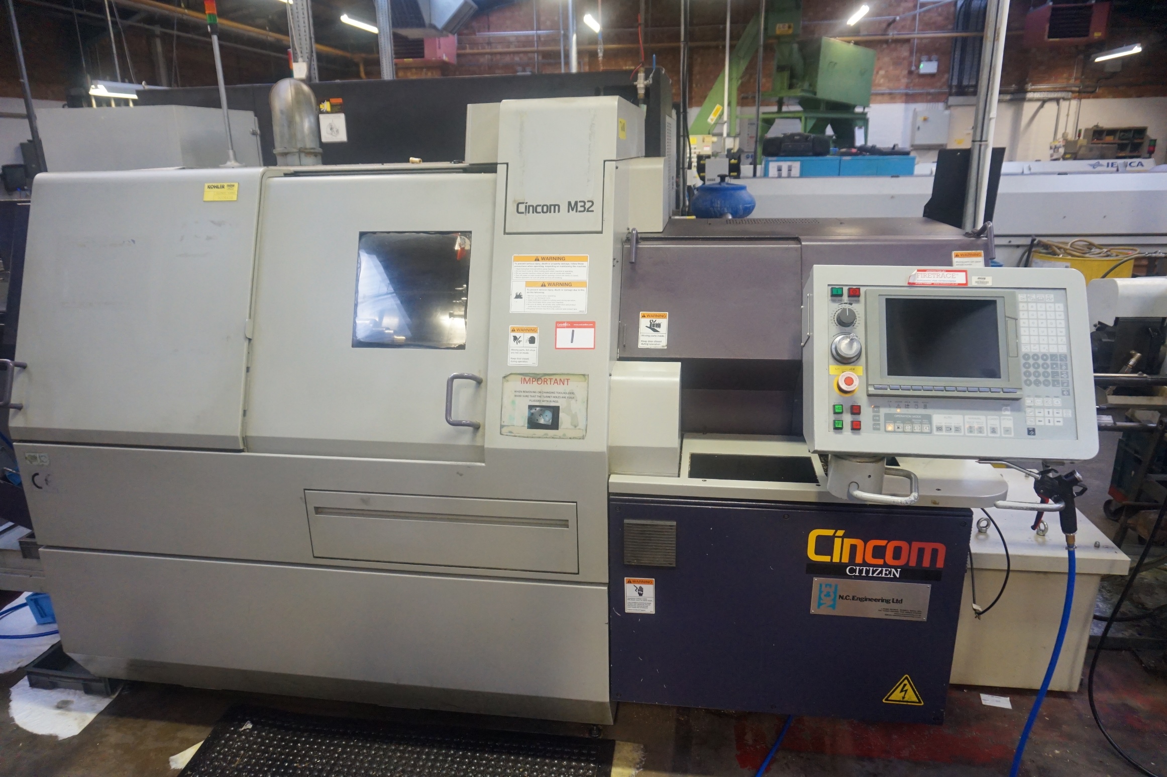 CITIZEN Cincom M32  2004